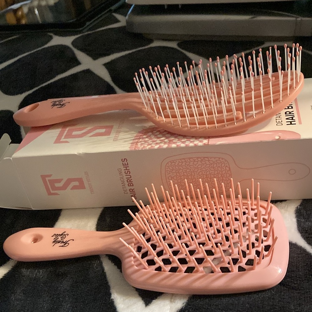 TRENDY STYLES 2PCs Wet Brushes Detangling Brushes Set - Picture 6 of 6